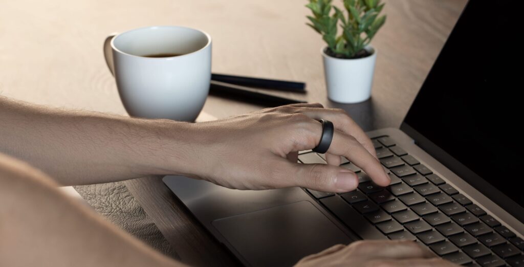 7 Tips To Keep Your Glucose Levels In Check During A Workday