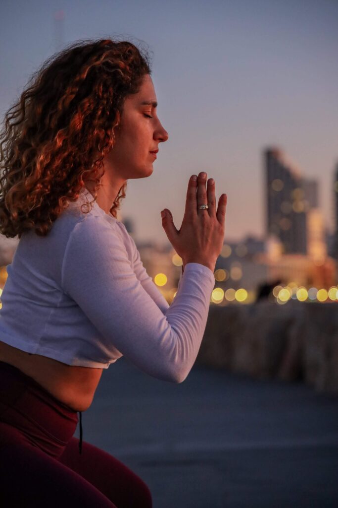 Conscious Breathing: Benefits & Techniques to Reduce Stress & Anxiety