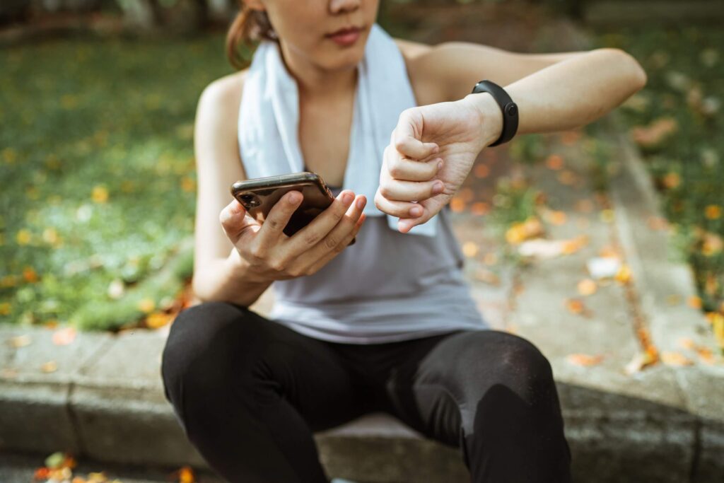 How to Monitor Blood Glucose Levels & Fast Efficiently